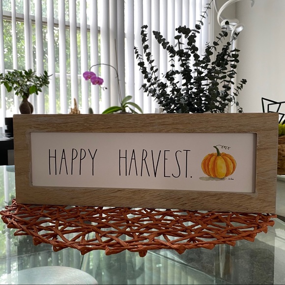 Rae Dunn Artisan Colletion Other - Rae Dunn ‘HAPPY HARVEST’ Wooden Sign